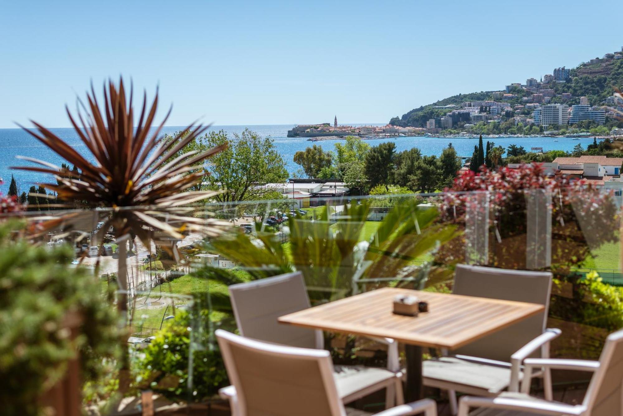 Hotel Imperial Conference & Spa Budva Exteriör bild
