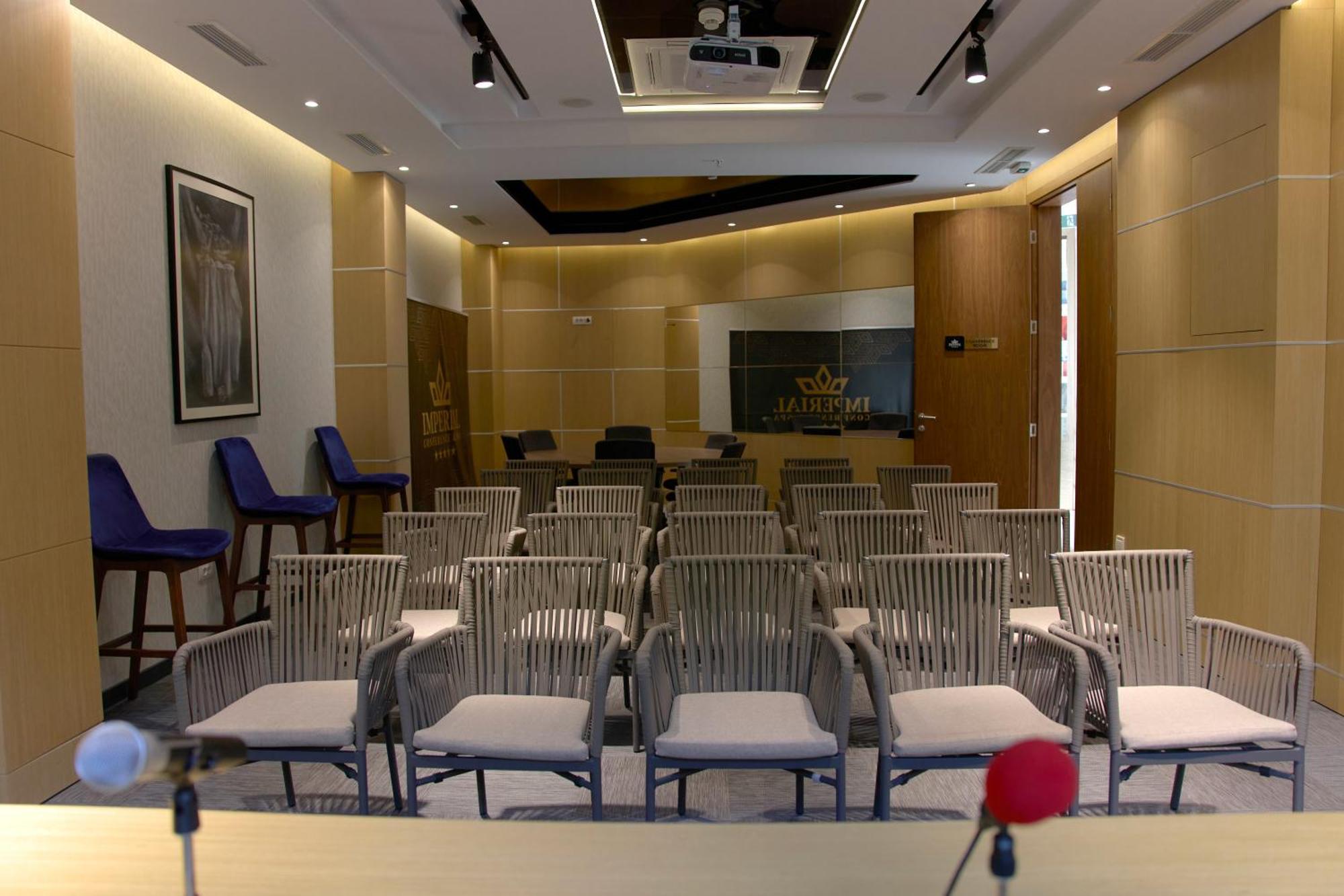 Hotel Imperial Conference & Spa Budva Exteriör bild