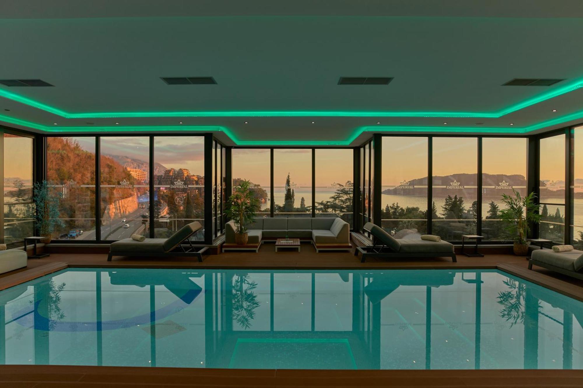 Hotel Imperial Conference & Spa Budva Exteriör bild